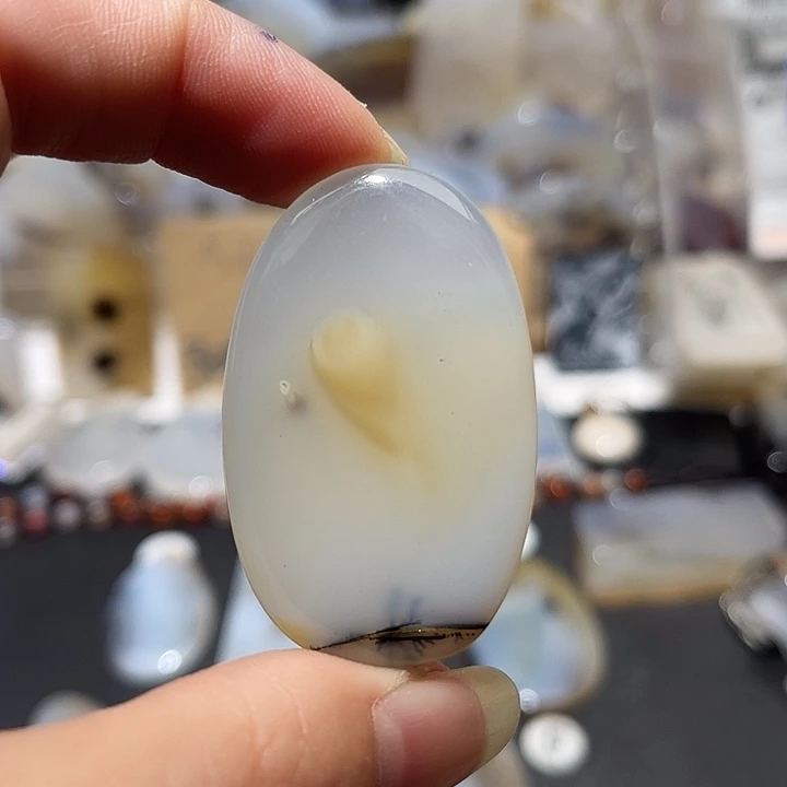 玛瑙/玉髓未镶嵌吊坠(不含链)