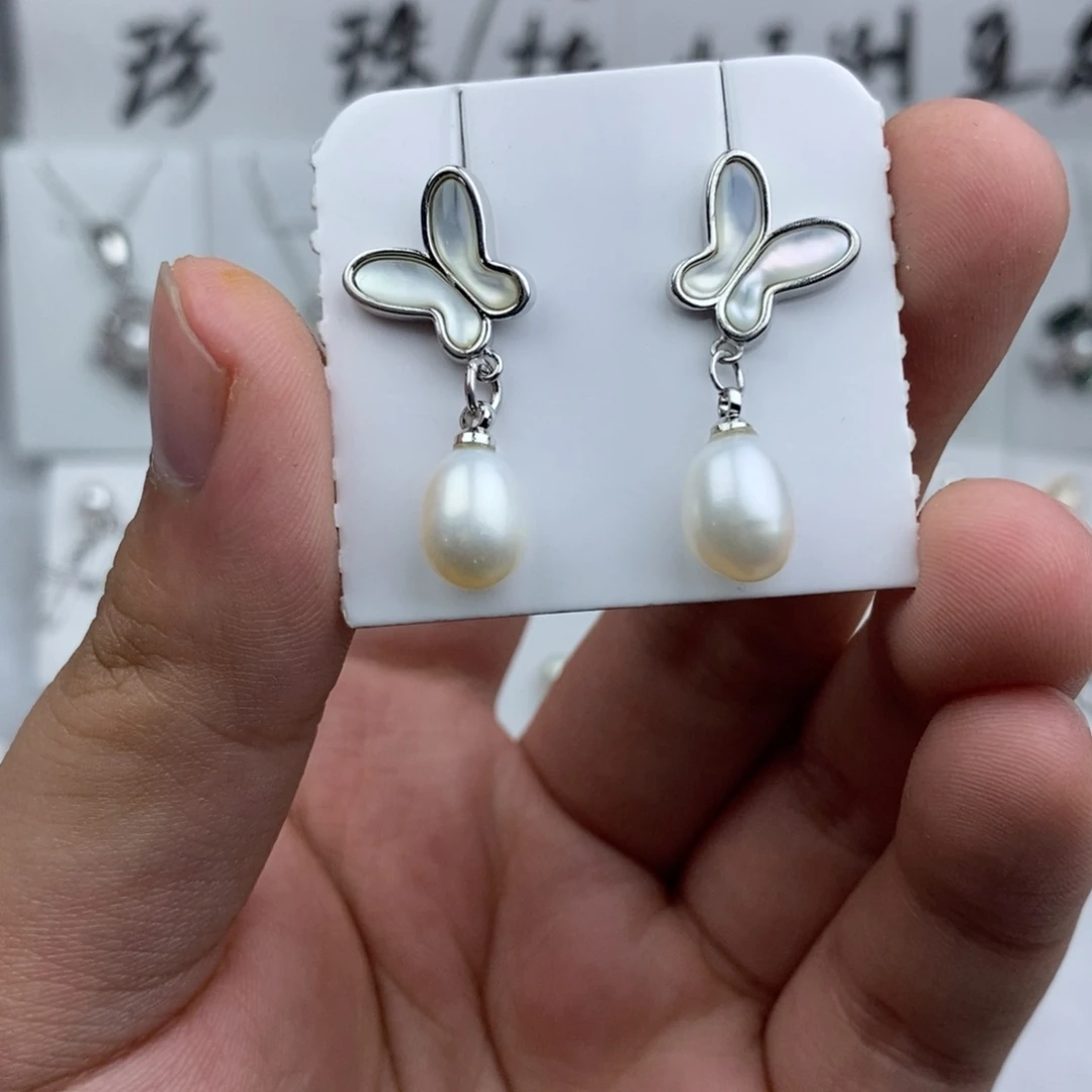淡水珍珠未镶嵌耳饰