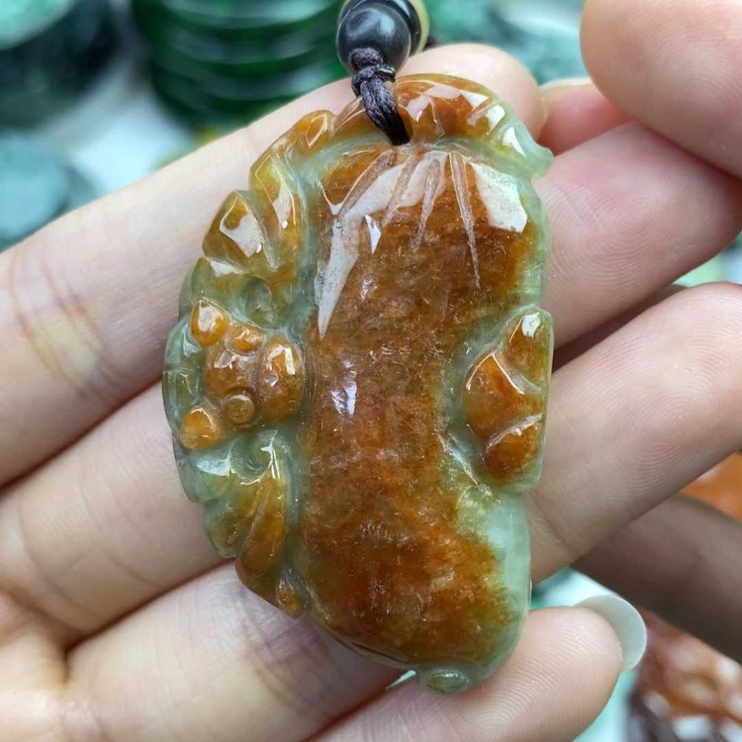 颈饰未镶嵌翡翠吊坠