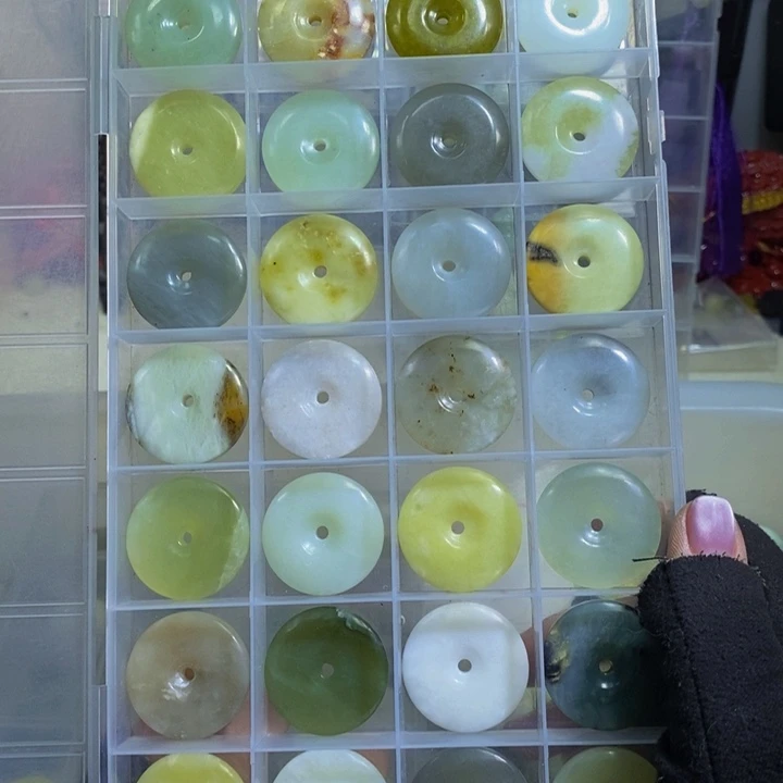 蛇纹石玉其他未镶嵌咕*咚556