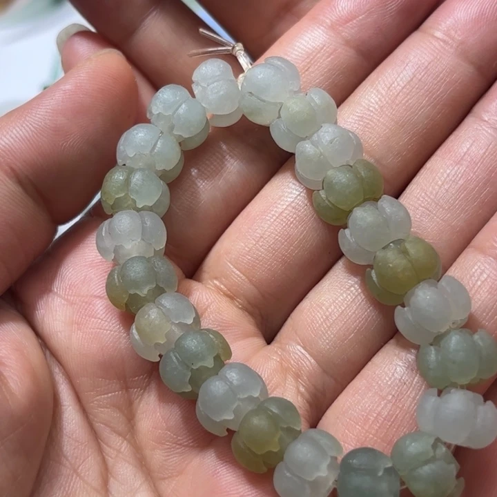 ****子定制翡翠未镶嵌天然缅甸翡翠A货莲花珠