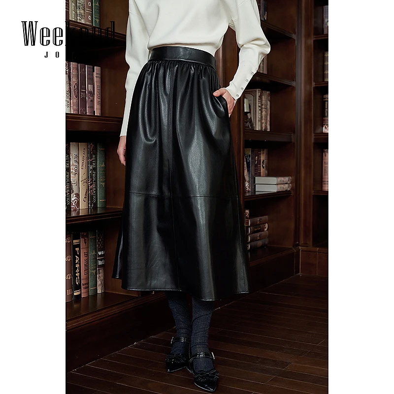 【明星同款】卓雅周末25春PU分割线长款松紧高腰半身皮裙R200803A