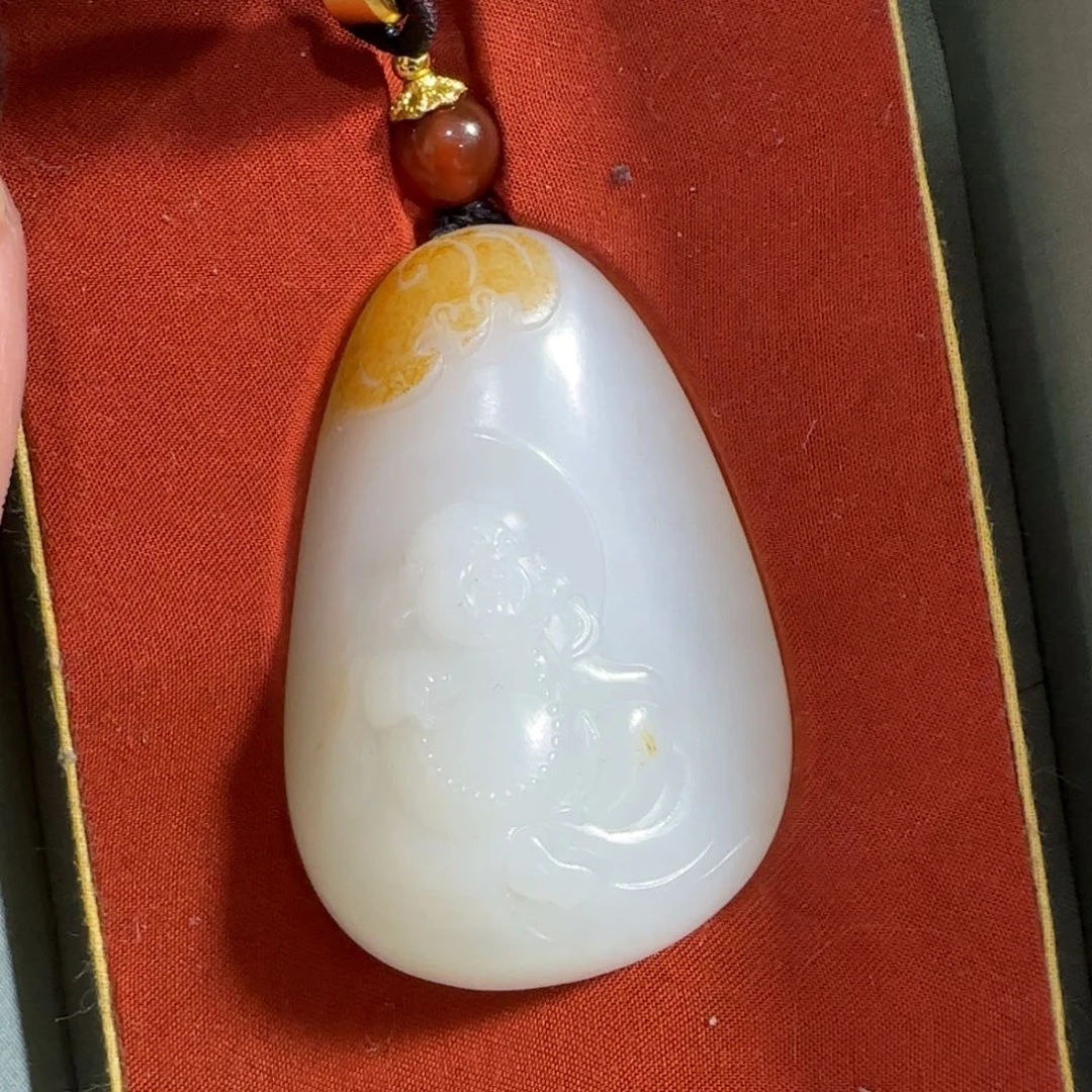 和田玉未镶嵌挂件