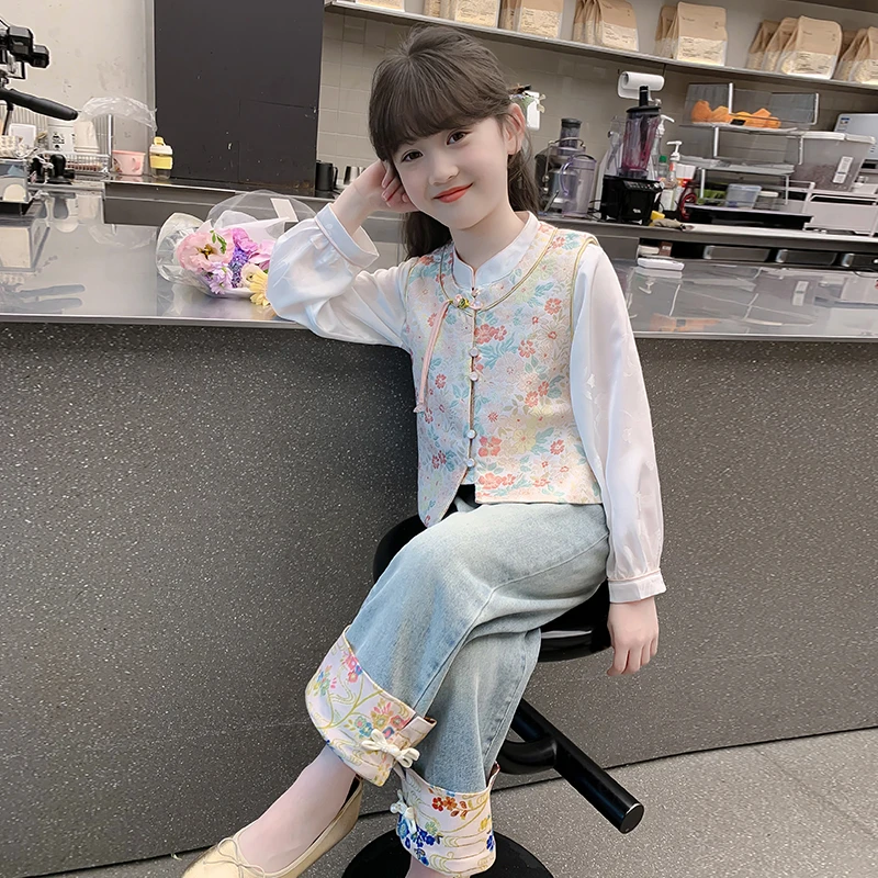 女童汉服2025新款春装儿童洋气国风中式套装春秋款女孩古风三件套