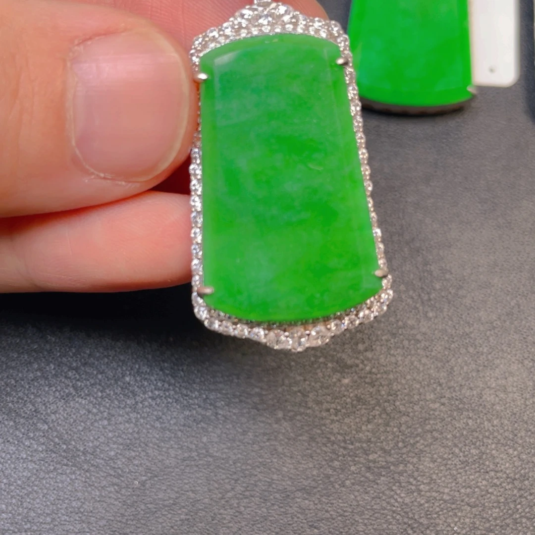 翡翠银S925镶嵌吊坠(不含链)