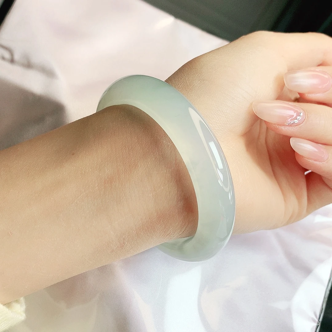 翡翠未镶嵌手镯缅甸天然a货翡翠手镯