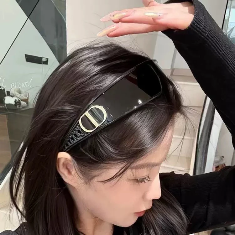 ManYu-直播间设计师现时打板高货进口漆皮发箍