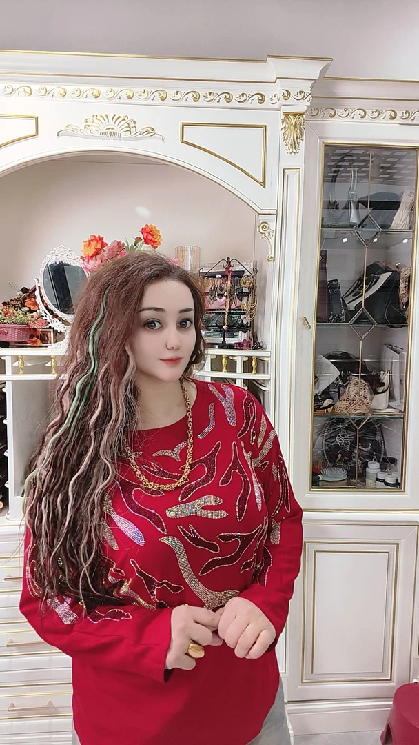 大板体恤好看时尚