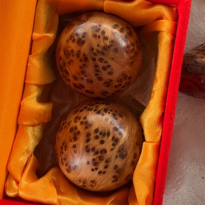 明***融柏木（崖柏）无事牌