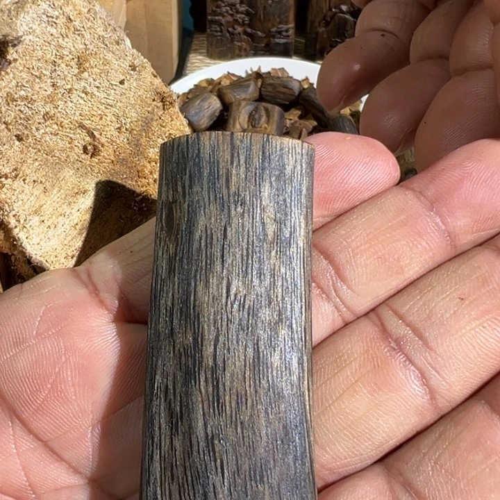 沉香碎屑沉香绿棋楠沉香牌12克