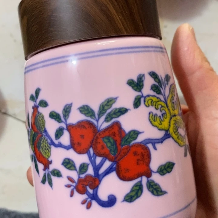 摆件陶瓷红稀土石榴保温杯