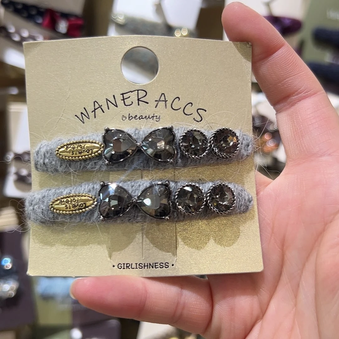 布艺非金属蝴蝶结钻拜拜夹