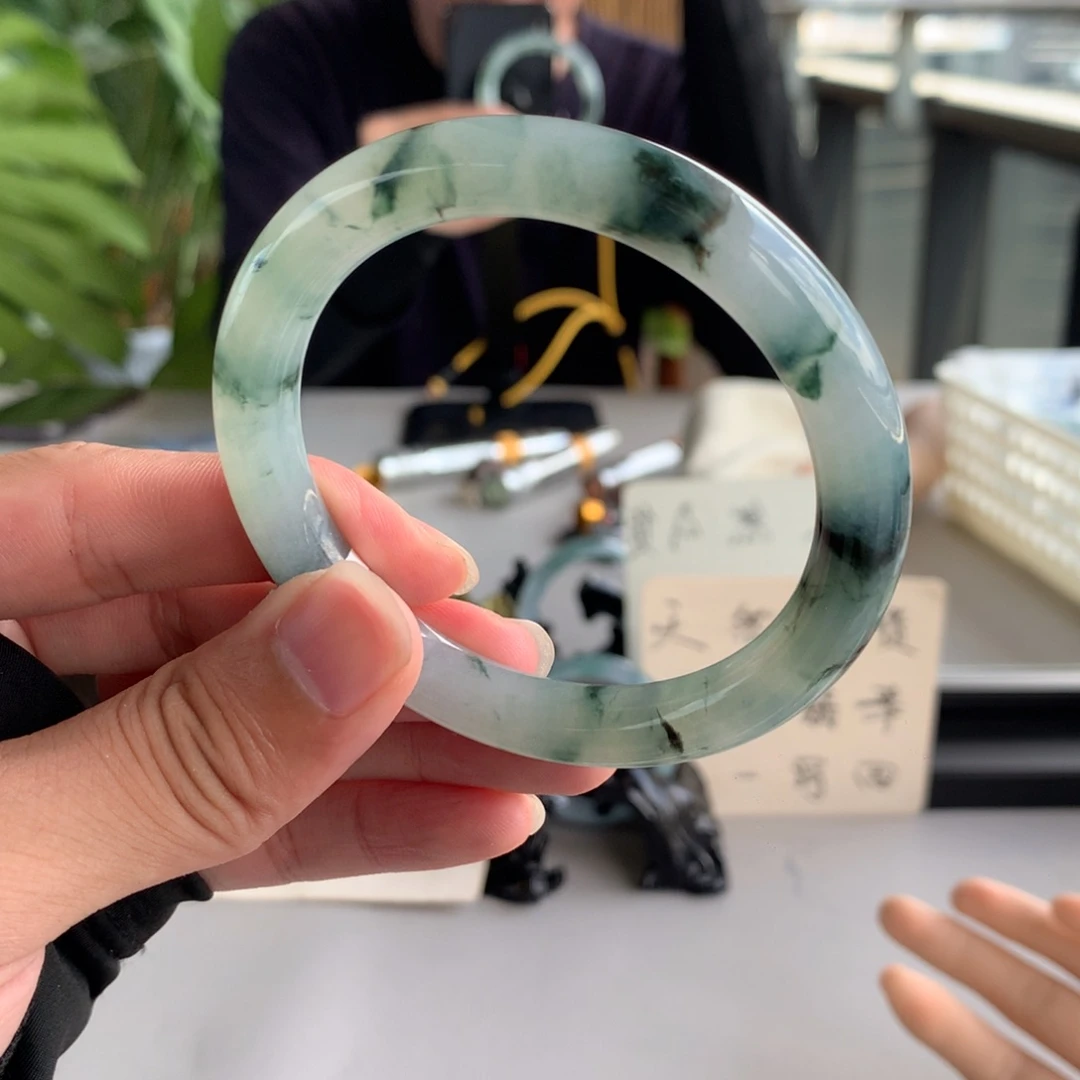 翡翠手镯未镶嵌31号56.1