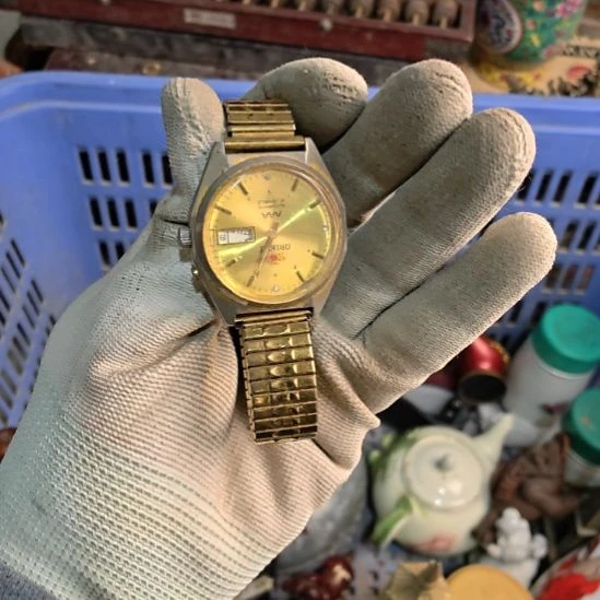 贾***华衣服啊啊啊啊啊啊啊啊