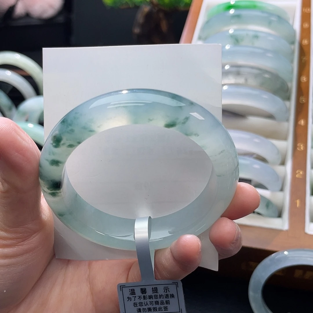 翡翠未镶嵌手镯52冰飘花