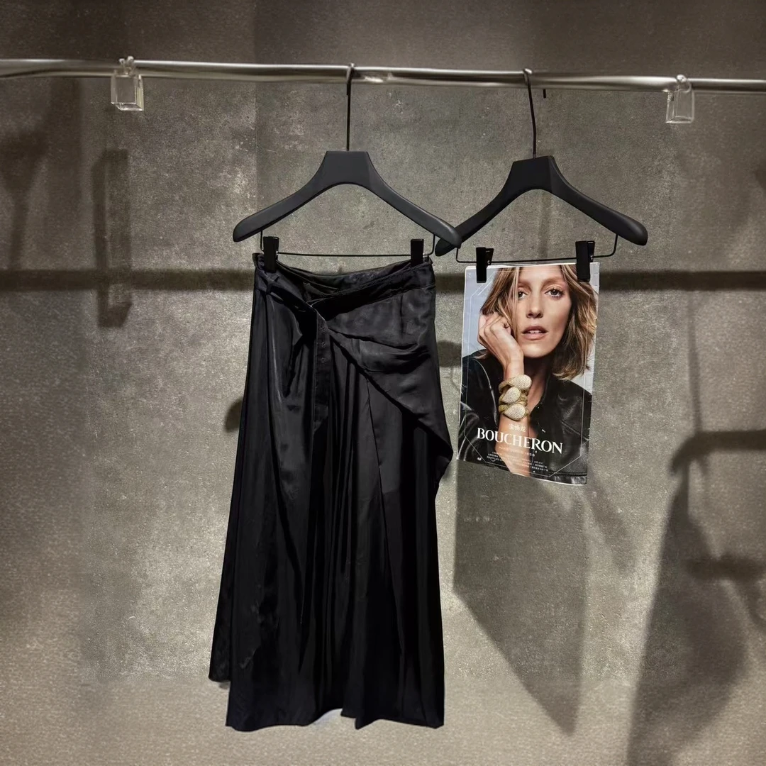 【Ann.G】G30202黑色松弛缎感半身裙女装百搭高级感时尚夏季新款