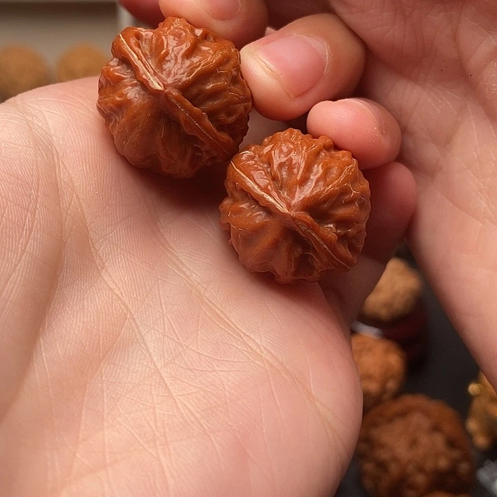 吊坠文玩核桃红枣。