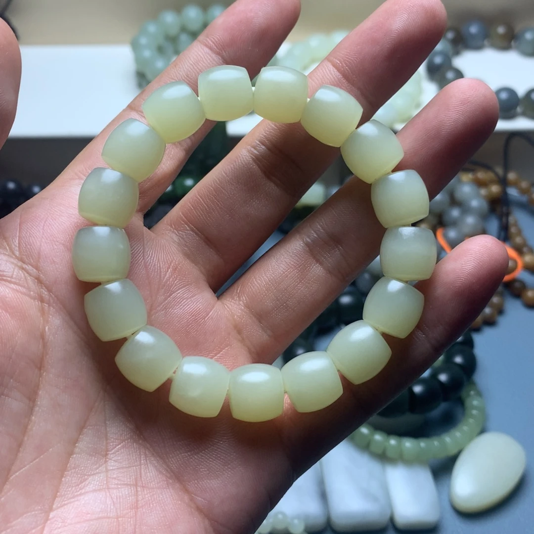 手链未镶嵌和田玉