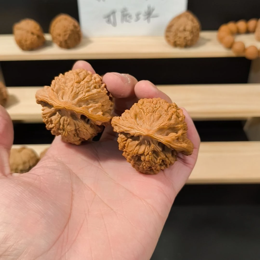文玩核桃吊坠51官帽