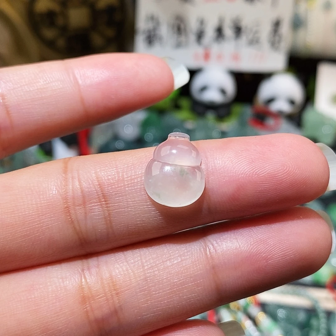 翡翠未镶嵌颈饰高冰葫芦