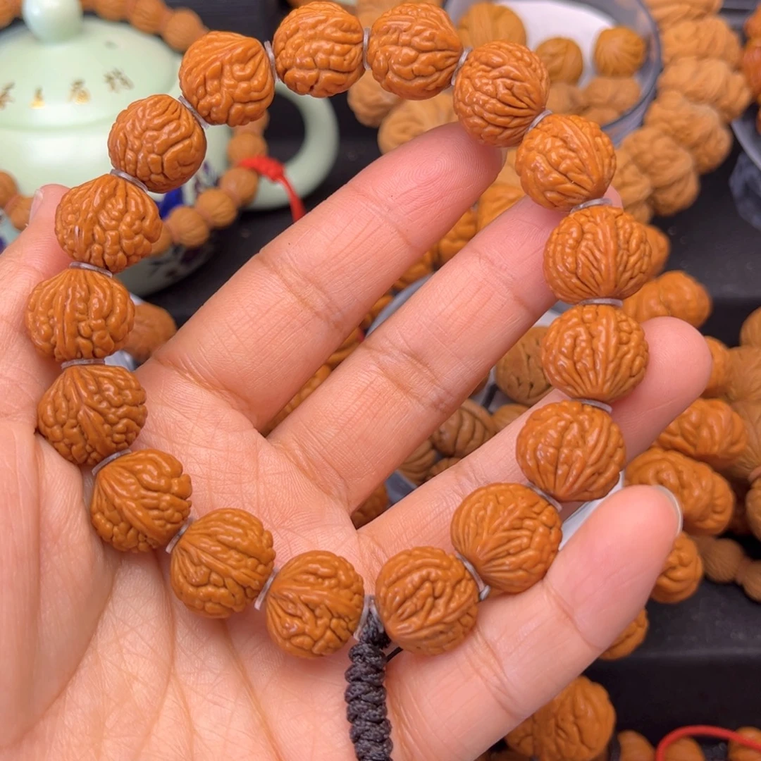 吊坠桃核龙纹桃核