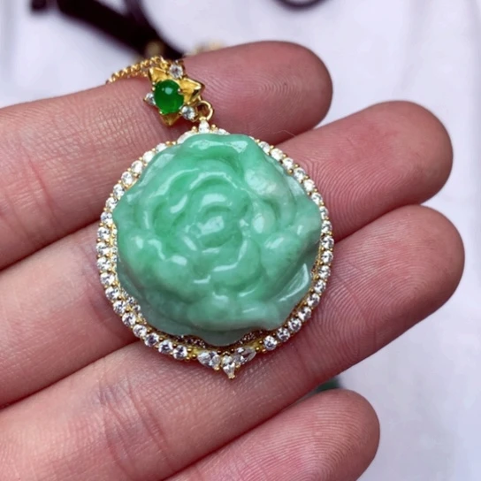 翡翠吊坠(不含链)未镶嵌