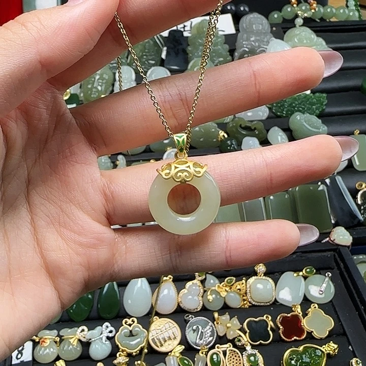 颈饰银S925镶嵌和田玉送链子送绳