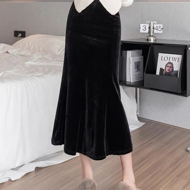 【88205】金丝绒鱼尾裙包臀裙秋冬加绒新款高腰a字裙修身显瘦半身裙