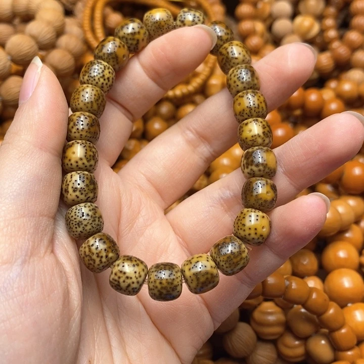 星月菩提吊坠放****，10绿幽灵单圈