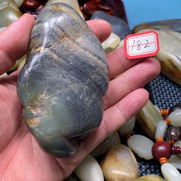 未镶嵌和田玉把件182
