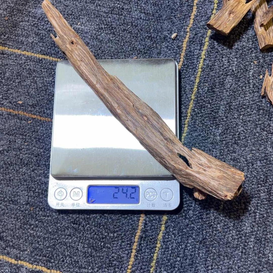 沉香沉香碎屑奇楠陆河沉香原材料24克