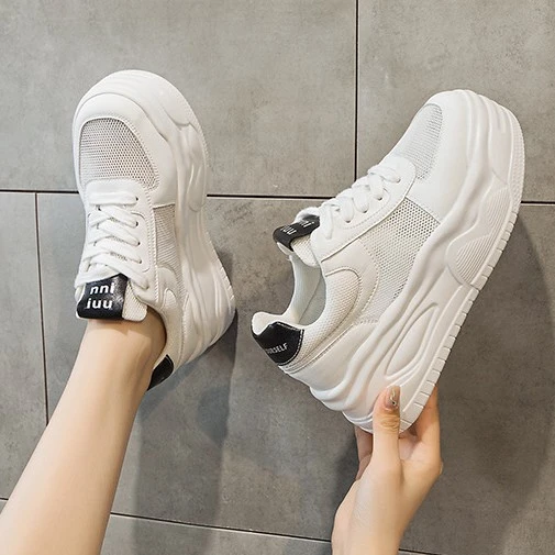 夏季透气款休闲网面小白鞋女小码鞋32.33.34码厚底增高松糕运动鞋