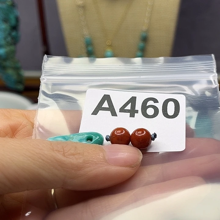 从***前玛瑙/玉髓未镶嵌颈饰