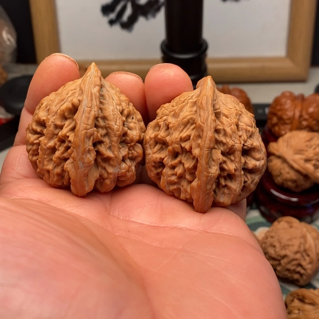 文玩核桃把件山*﹏43尺麦穗虎头