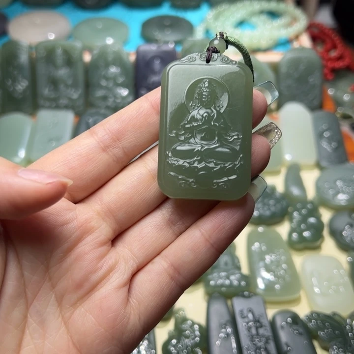 【闪购商品】和田玉颈饰未镶嵌