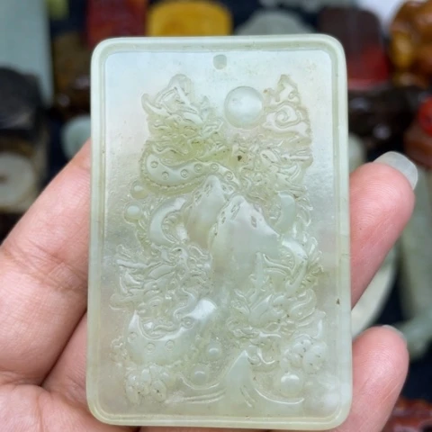 蛇纹石玉未镶嵌颈饰32