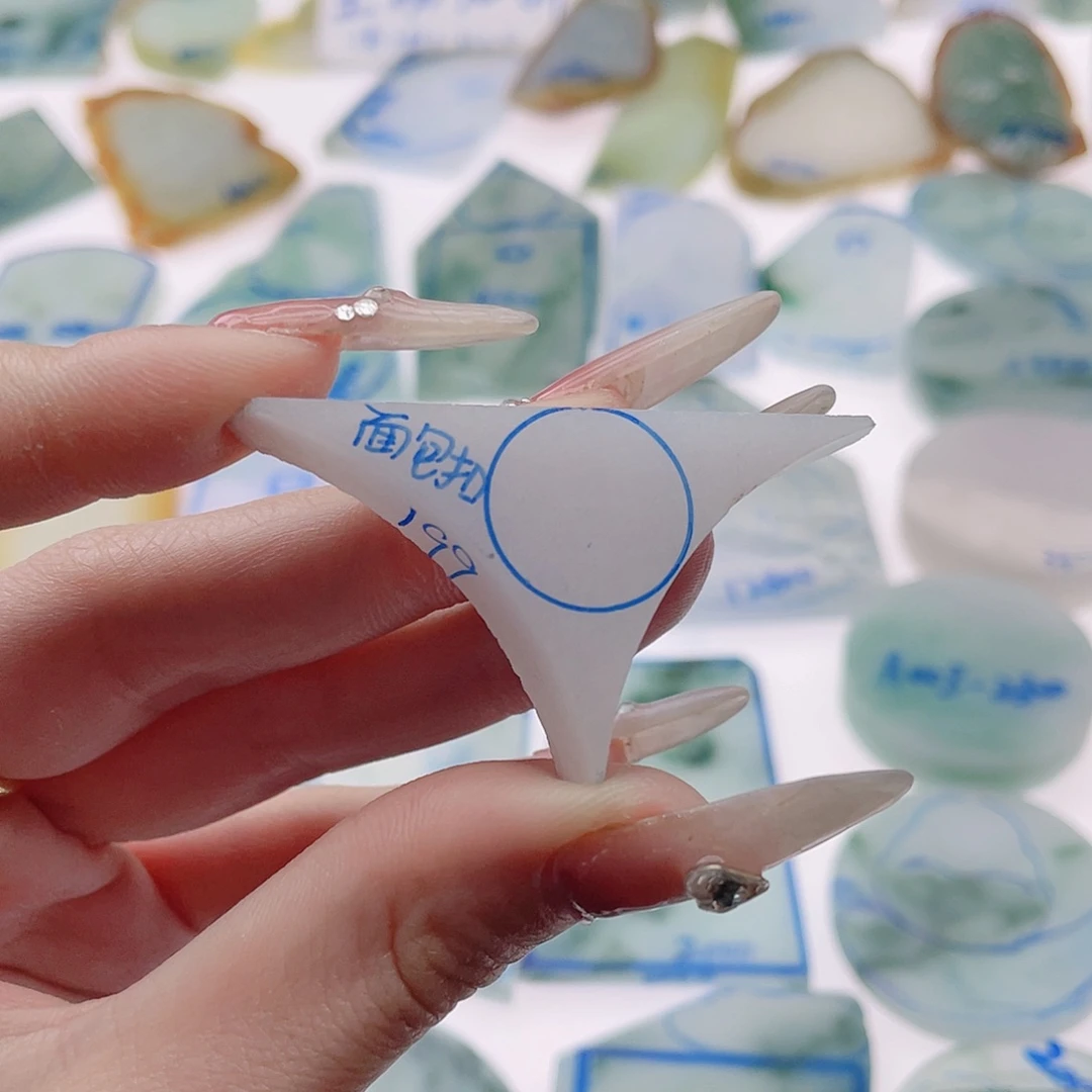 定制翡翠未镶嵌穿****o纯天然缅甸a货翡翠