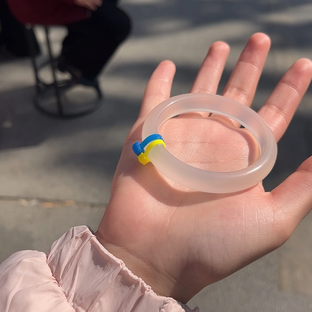 玛瑙/玉髓手镯未镶嵌可*?