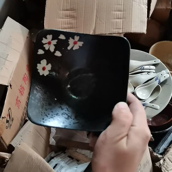 瓷器微瑕不退不换