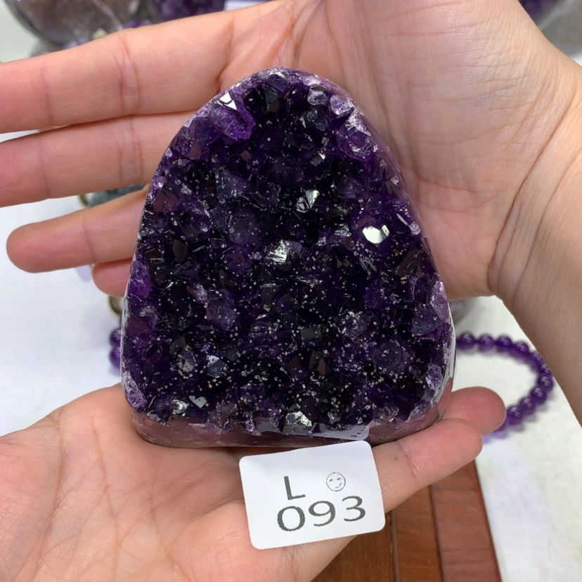【闪购商品】水晶摆件未镶嵌霓*天然紫水晶