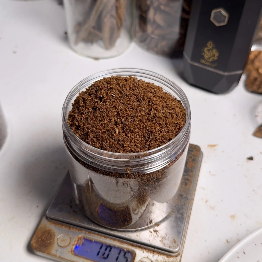 斑纹漆（虎斑木）一*船陆河精华沉水料100克