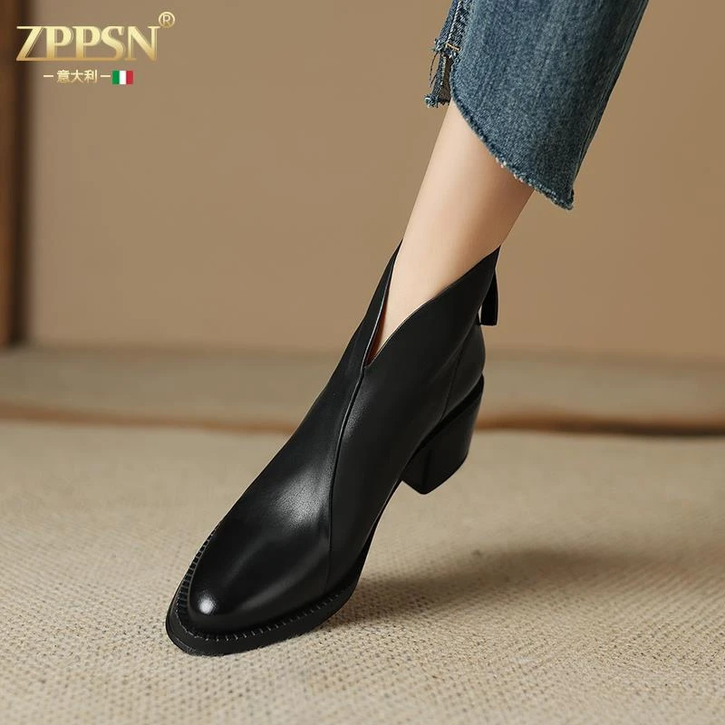 法式真皮尖头短靴女2024秋冬新款复古粗跟及裸靴后拉链高跟女靴子