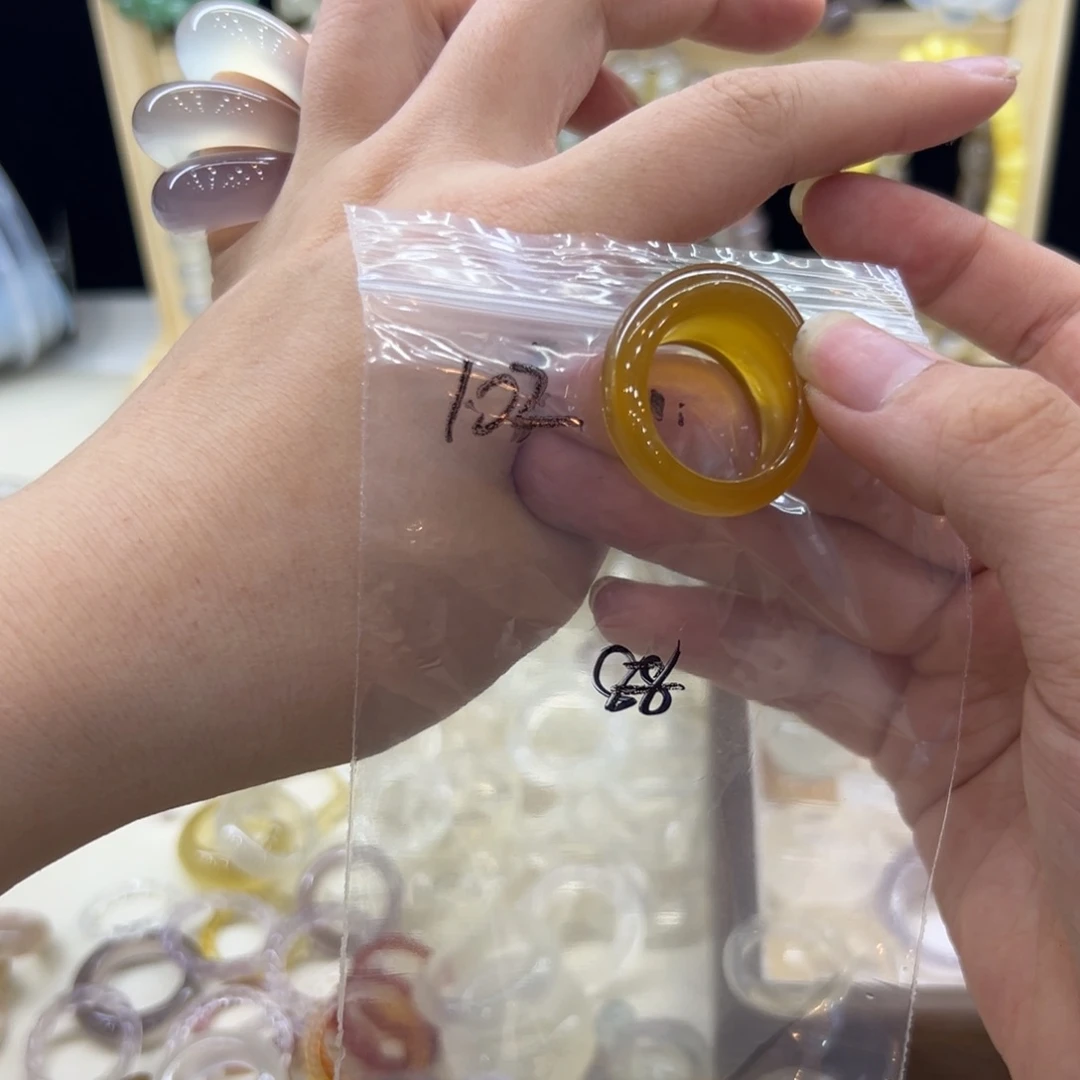 玛瑙/玉髓戒指合金102港23