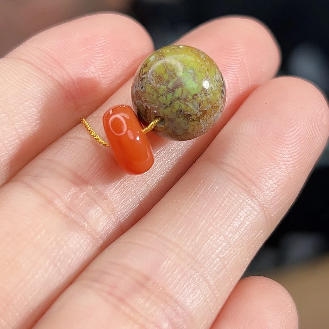 南红玛瑙未镶嵌珠宝奇石