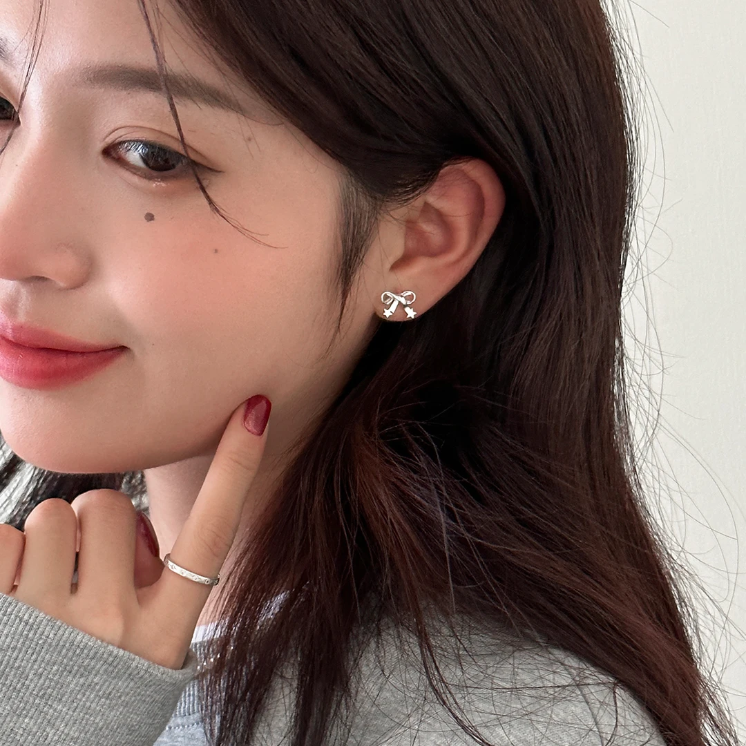 925银耳饰 银针星星蝴蝶结耳钉女小众设计高级2025年新款爆款耳环