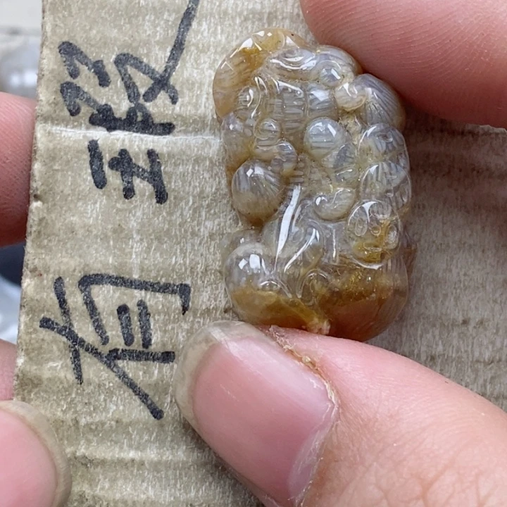 颈饰未镶嵌硅化珊瑚（珊瑚玉）都*小