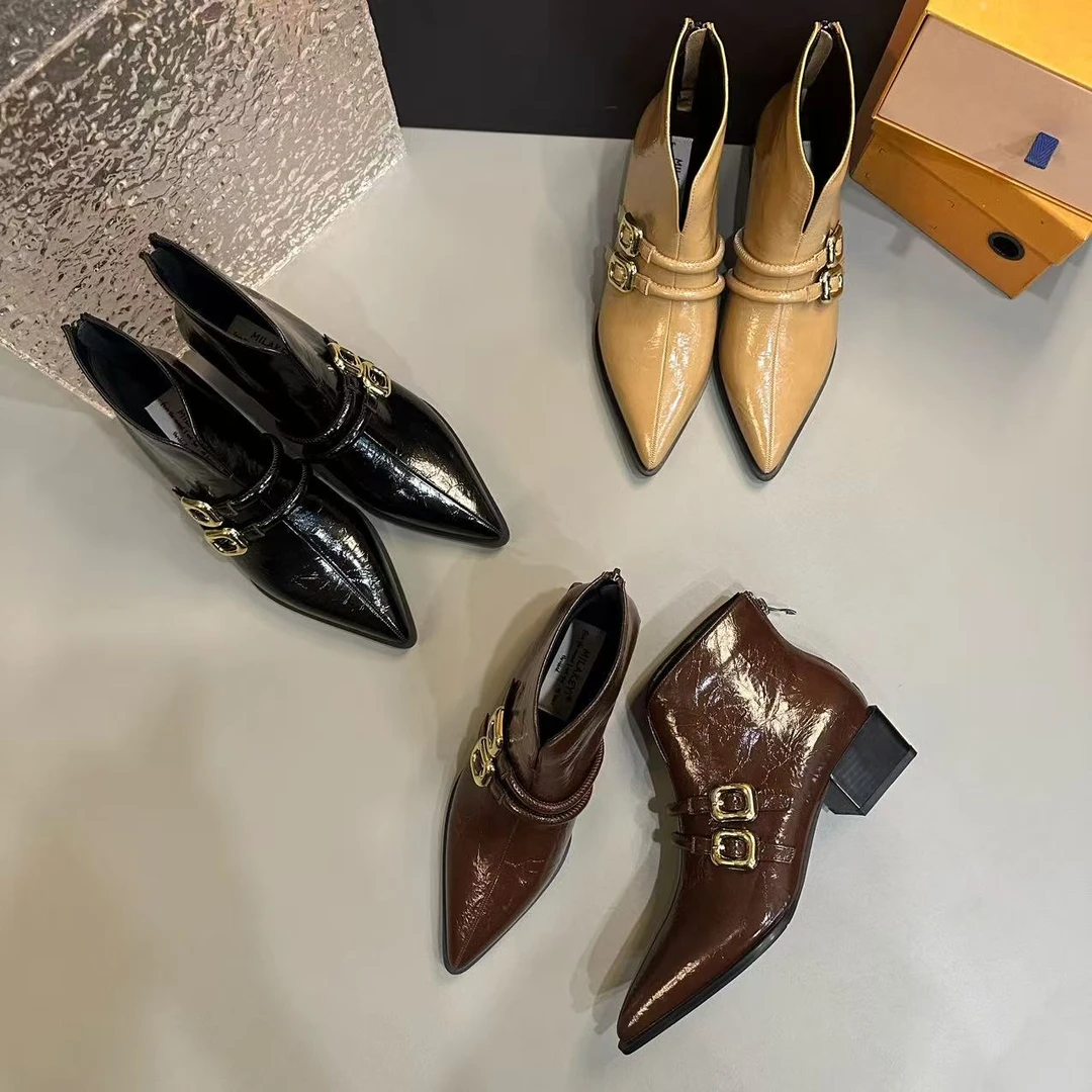 2025年秋冬季新款爆款气质两条带时尚百搭中跟粗跟女鞋尖头短靴