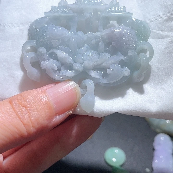 颈饰未镶嵌翡翠天