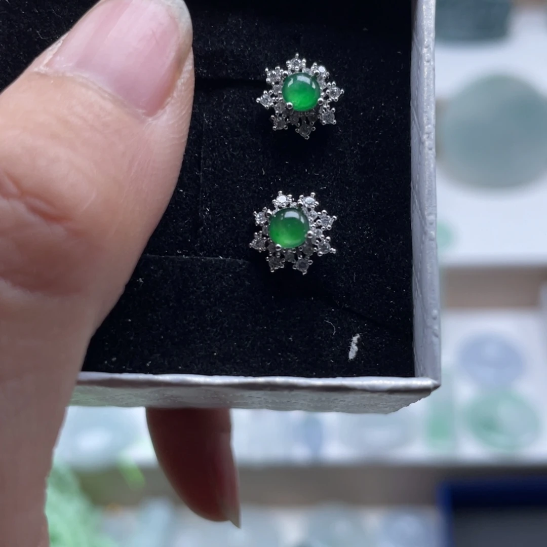 翡翠未镶嵌颈饰天然翡翠