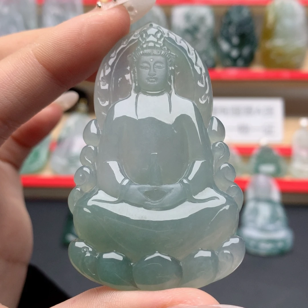 翡翠未镶嵌颈饰素衣观音